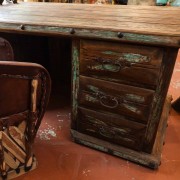 Grand bureau en bois ancien - Meuble rustique unique