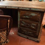 Grand bureau en bois ancien - Meuble rustique unique