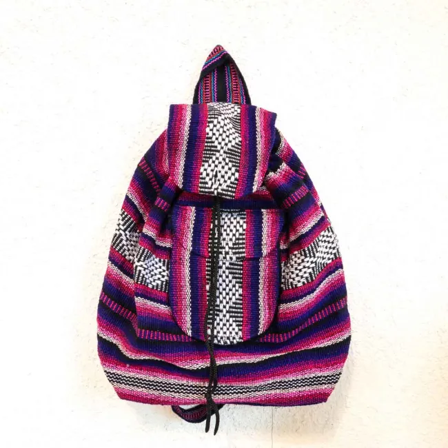 sacs à dos colorés artisanat mexicain