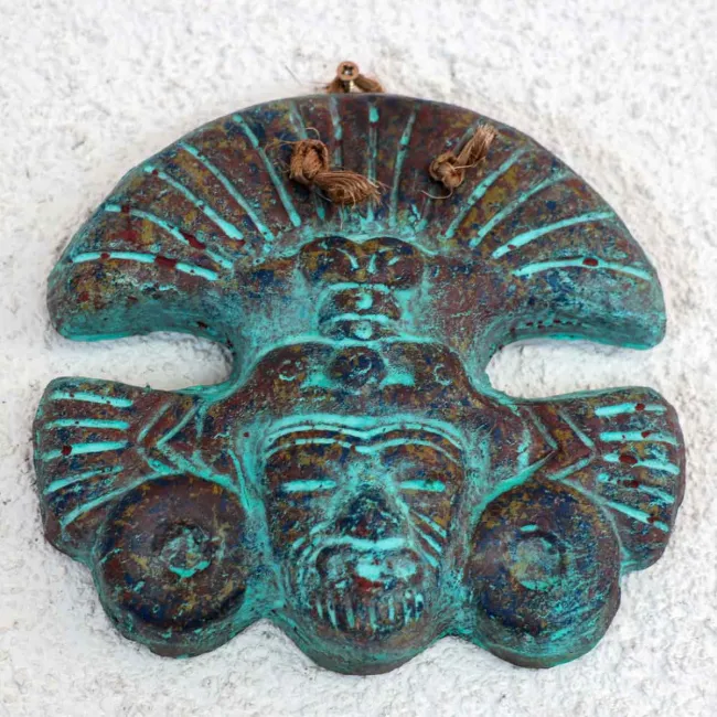 Petit masque mexicain en terre cuite décoration murale