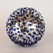 Boule de décoration en verre soufflé