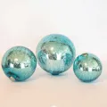Sphères de décoration en verre soufflé