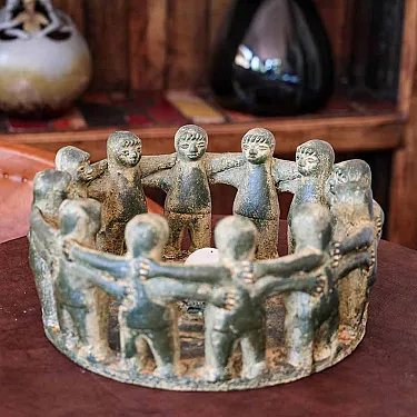 Bougeoir rond en terre cuite mexicain : La ronde des amis