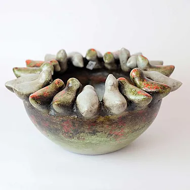 Coupe à fruits en terre cuite ou cache pot pour une plante