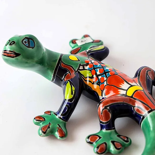 Gecko céramique coloré pour votre décoration murale