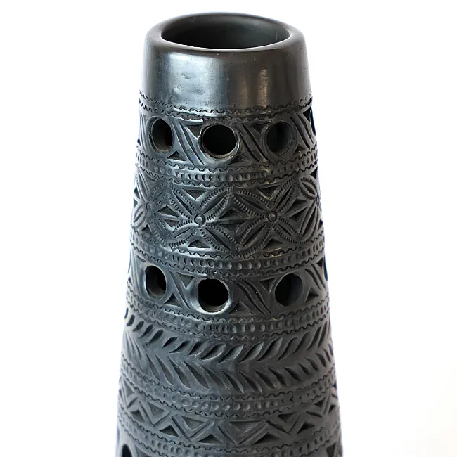 Vase noir en terre cuite déco d'intérieur