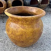 Grande poterie en terre cuite non gélive