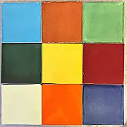 Carreaux azulejos émaillés aux couleurs chaudes pour votre décoration murale