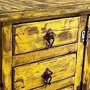 Meuble jaune artisanal - Crédence de rangement