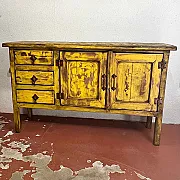 Meuble jaune de rangement - Crédence