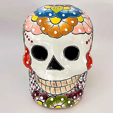 Tête de mort en céramique pour halloween