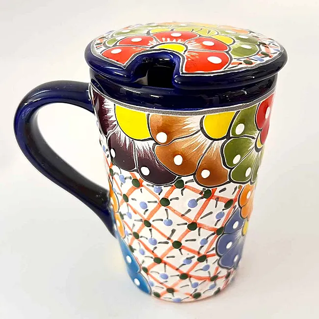 Tasse pour le thé avec chapeau - Vaisselle colorée en céramique