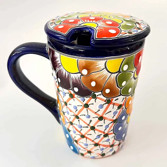 Tasse pour le thé avec chapeau - Vaisselle colorée en céramique
