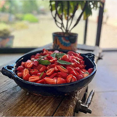 Plat en terre cuite - Vaisselle artisanale pour présenter et cuisiner dans un four