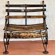 Petit banc de jardin en bois et fer forgé