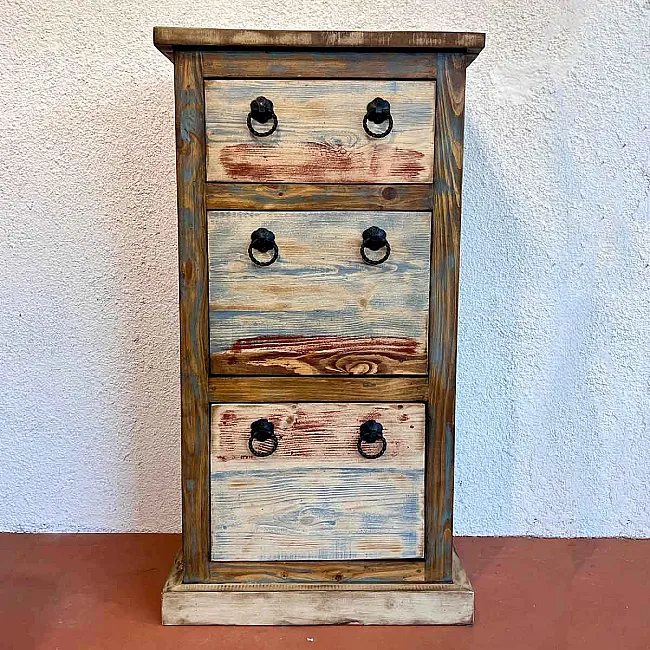 Meuble unique de rangement en pin - Equipé de trois tiroirs