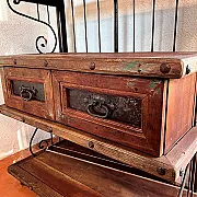 Meuble étagère en pin et fer forgé - Meuble de rangement polyvalent