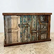 Meuble de bar en bois - Mobilier artisanal