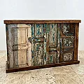Meuble de bar en bois - Mobilier artisanal