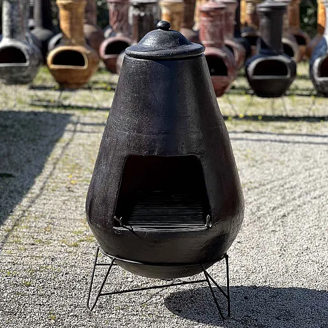 Gros brasero mexicain - Equipé d'une grille barbecue et chapeau intempéries