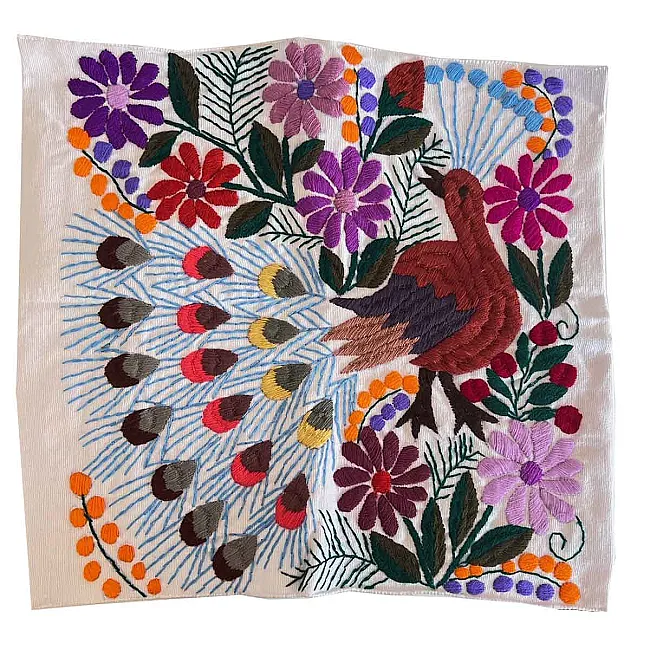 Housse coussin canapé - Coloré et brodé à la main