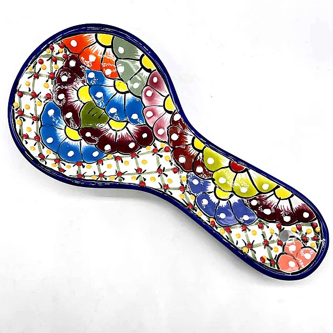 Repose cuillère céramique coloré dans votre cuisine
