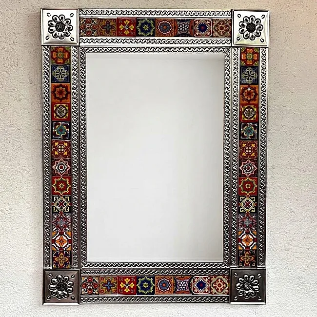 Miroir mural en métal et décoré d'azulejos - Artisanat mexicain
