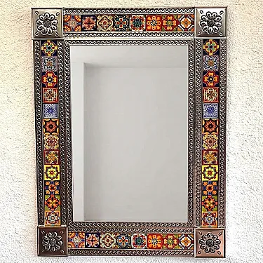 Grand miroir rectangulaire en métal - Décoration murale