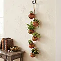 petits pots en terre cuite suspendus - Décoration murale