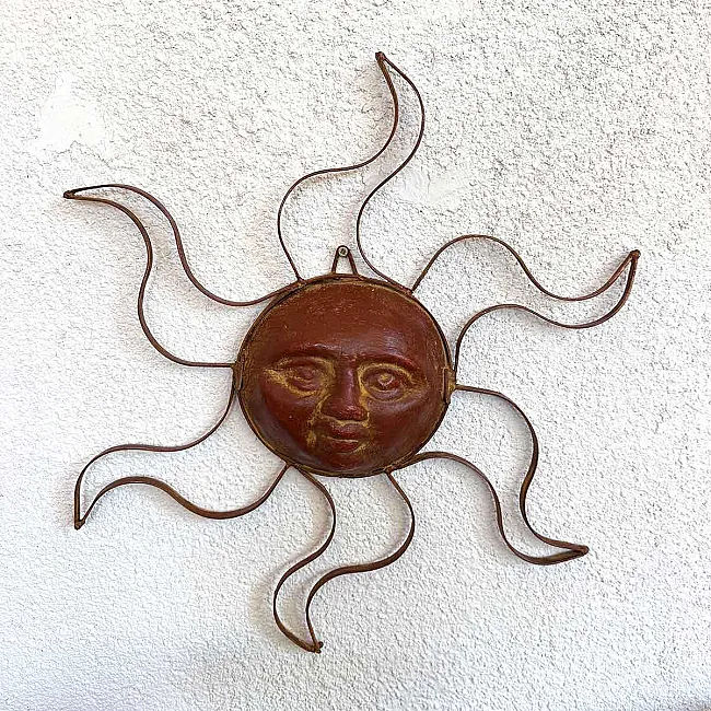 soleil en terre cuite et métal - Décoration murale