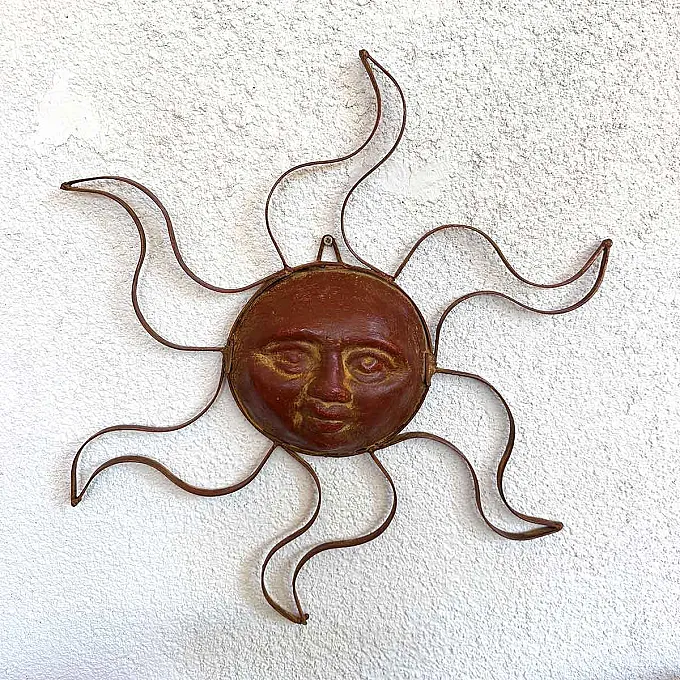 soleil en terre cuite et métal - Décoration murale
