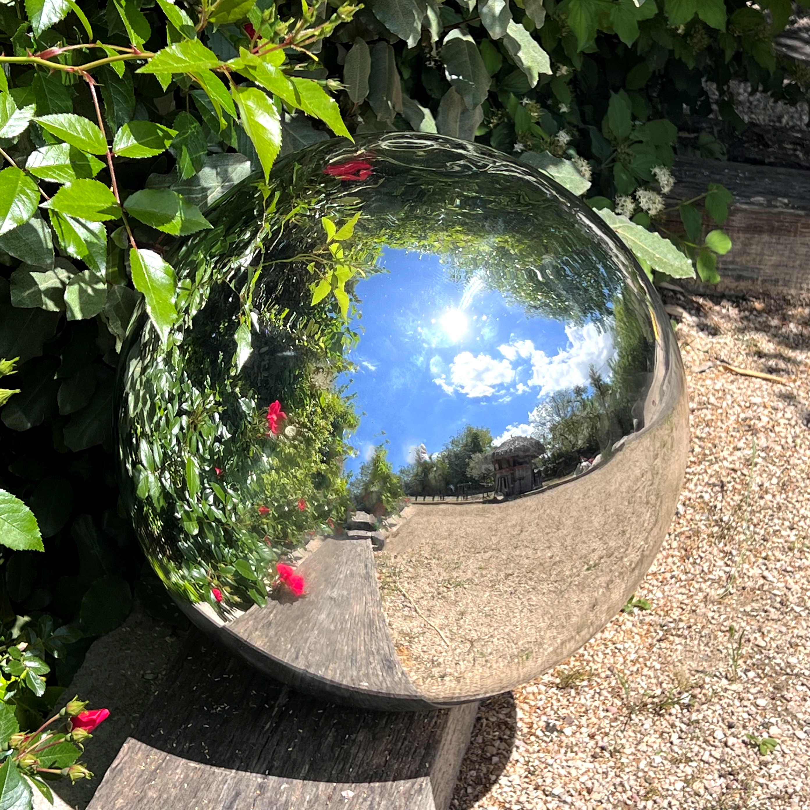 grosse-boule-de-decoration-amadera