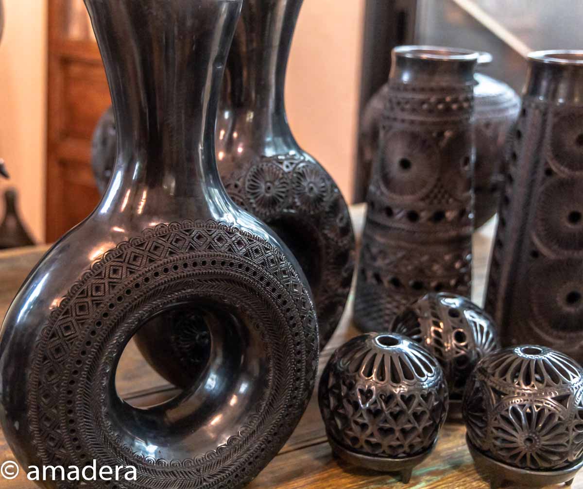 vase-poterie-terre-noire-amadera